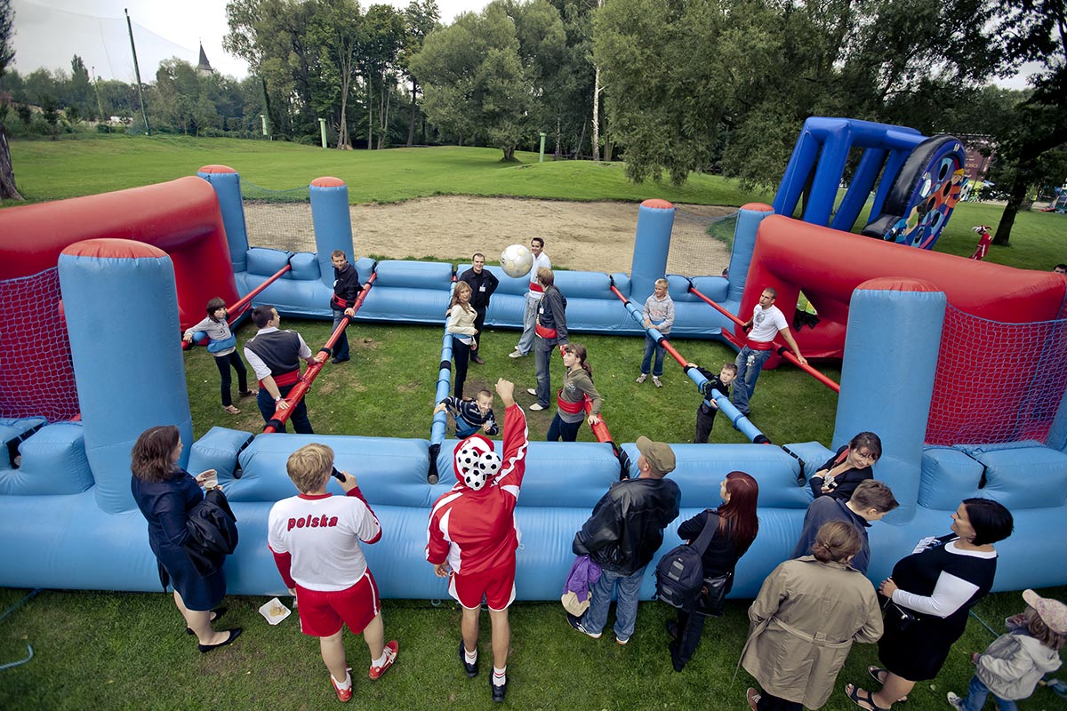 Gigantyczne piłkarzyki - obrazek 4