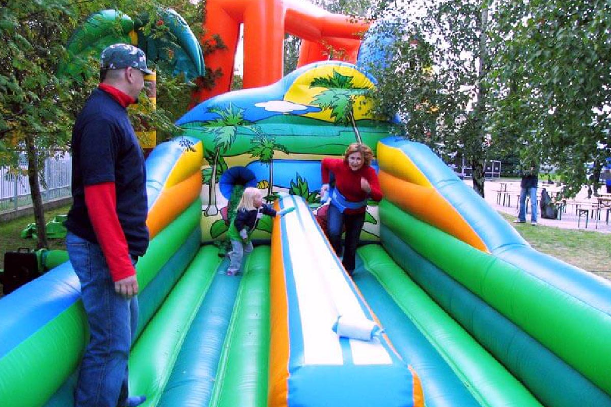 Sprężynująca lina hawaje - Organizacja imprez plenerowych