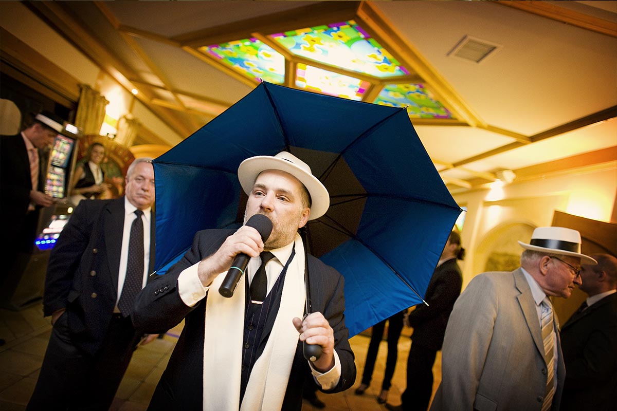 Hotelowy - animator zabaw z mikrofonem - organizacja imprez