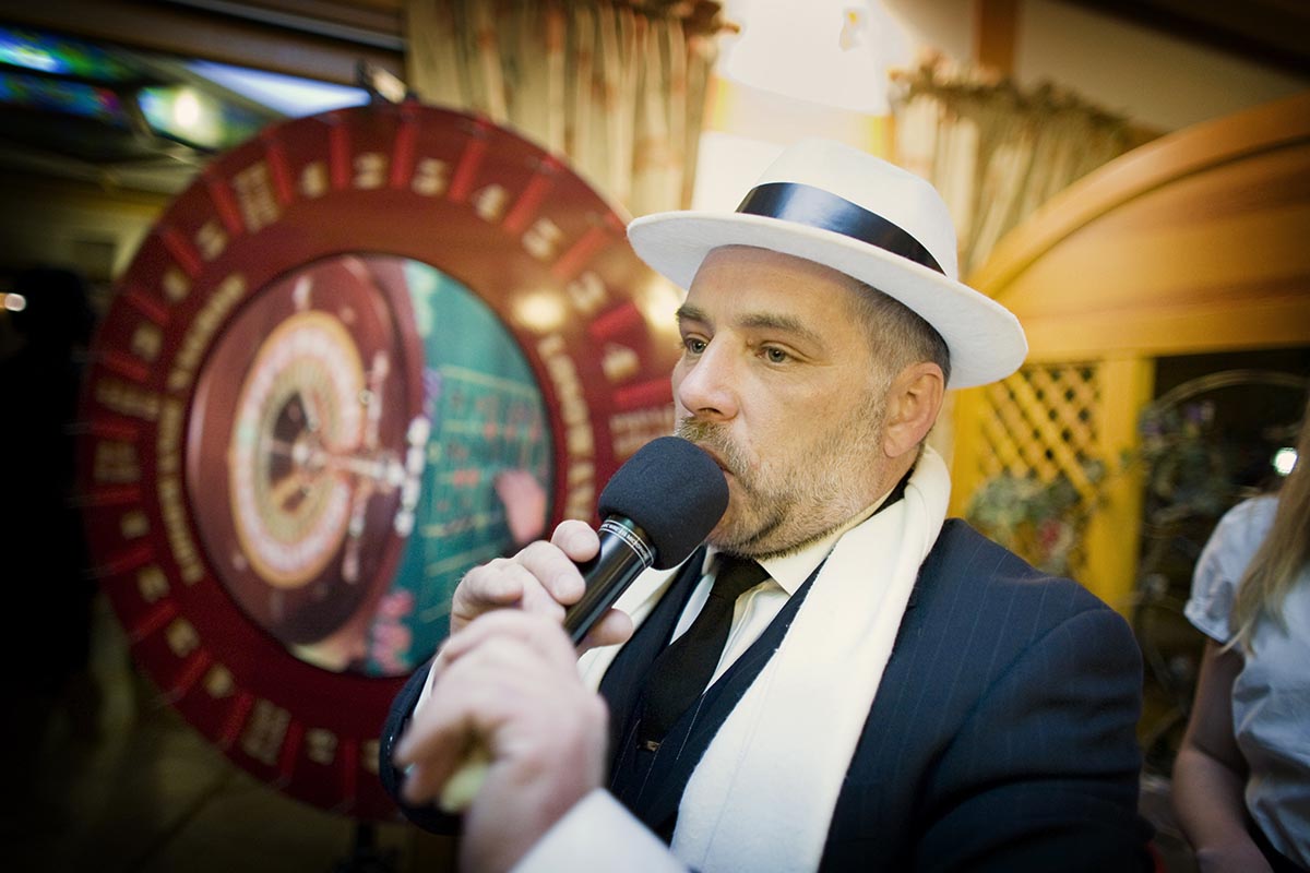 Hotelowy - animator zabaw z mikrofonem - obrazek 3