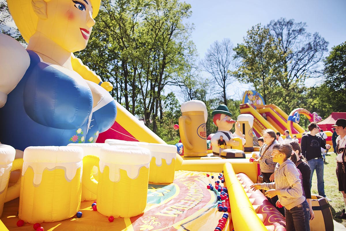 Park atrakcji Oktoberfest - obrazek 3