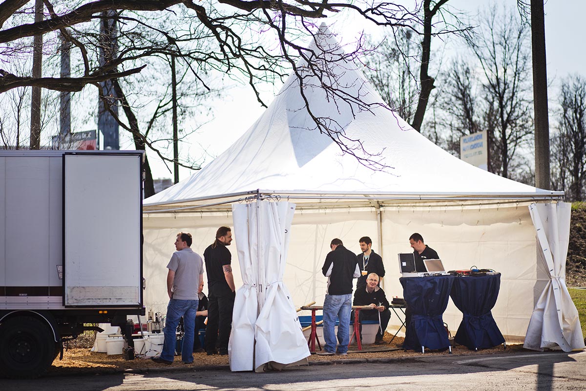 Namioty białe - organizacja imprez, infrastruktura