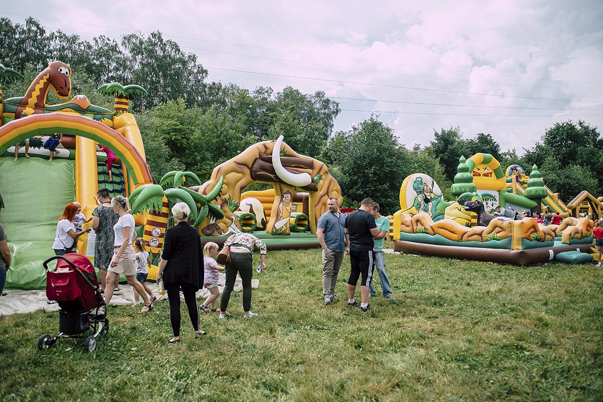 Park atrakcji jaskiniowcy