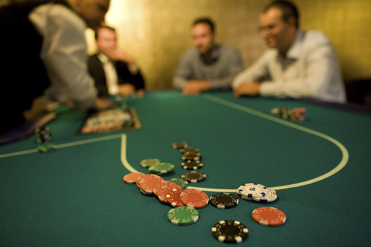 Stół do zabawy w Pokera Texas Hold'em - obrazek 4