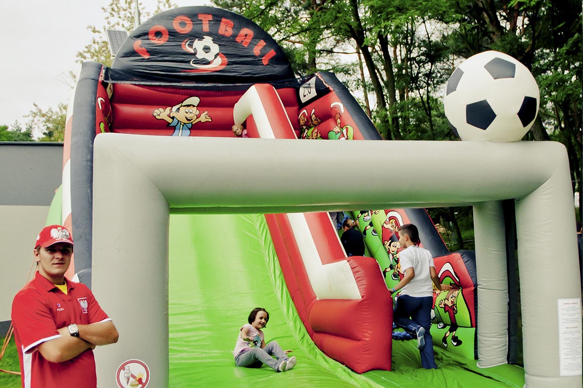 Park atrakcji Mega piłkarski - obrazek 4