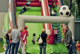 zjezdzalnia-football